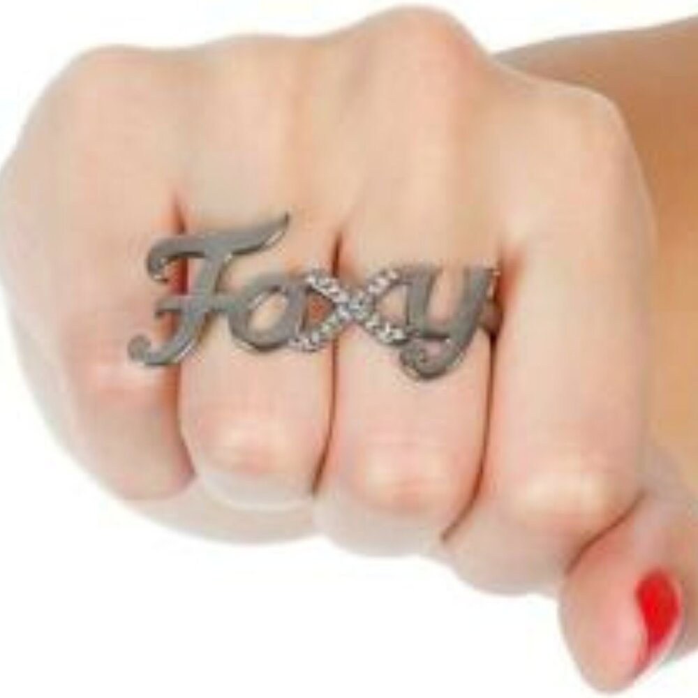 WILDFOX COUTURE ROCKER CHIC FOXY HEMATITE/CRYSTAL DOUBLE FINGER RING SZ 6/7~NEW! - Picture 3 of 4